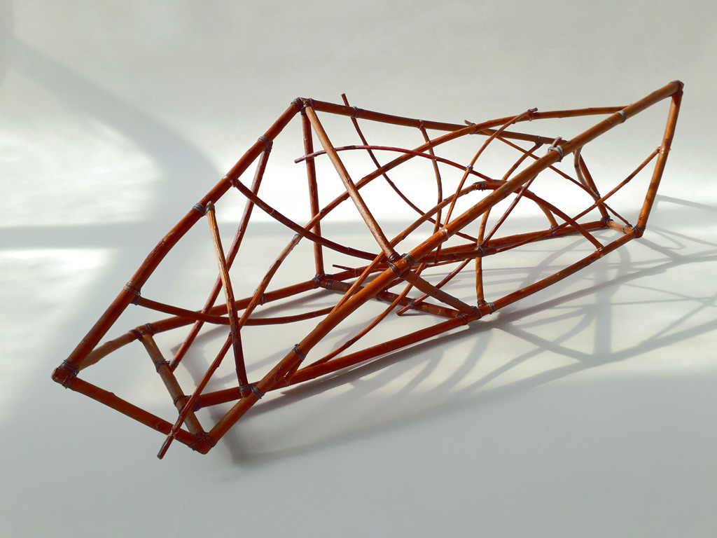 Sculpture d'Anne Mangeot en branches.